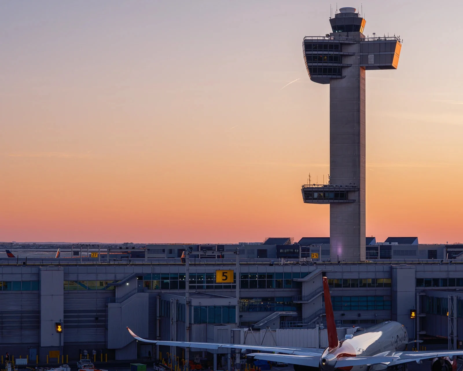 Advanced Diploma in Airport Customer Relations Strategy