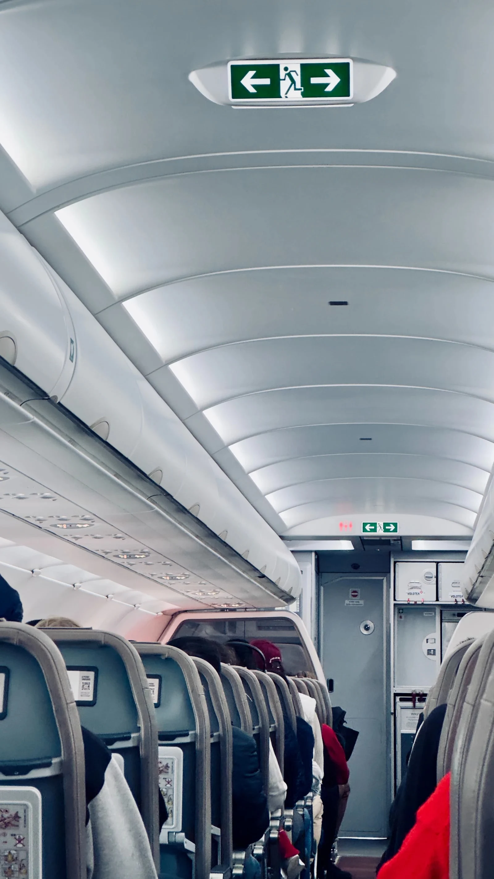 Certificate in Airport Communication Systems