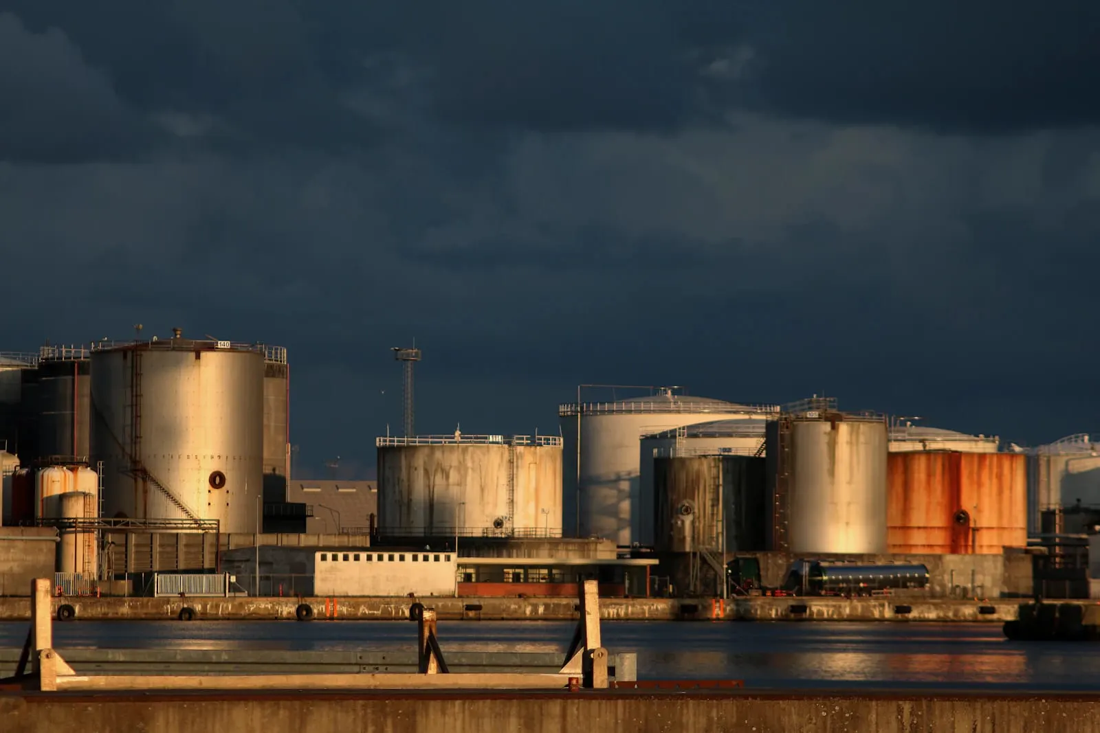 BSc (Hons) Energy Economics