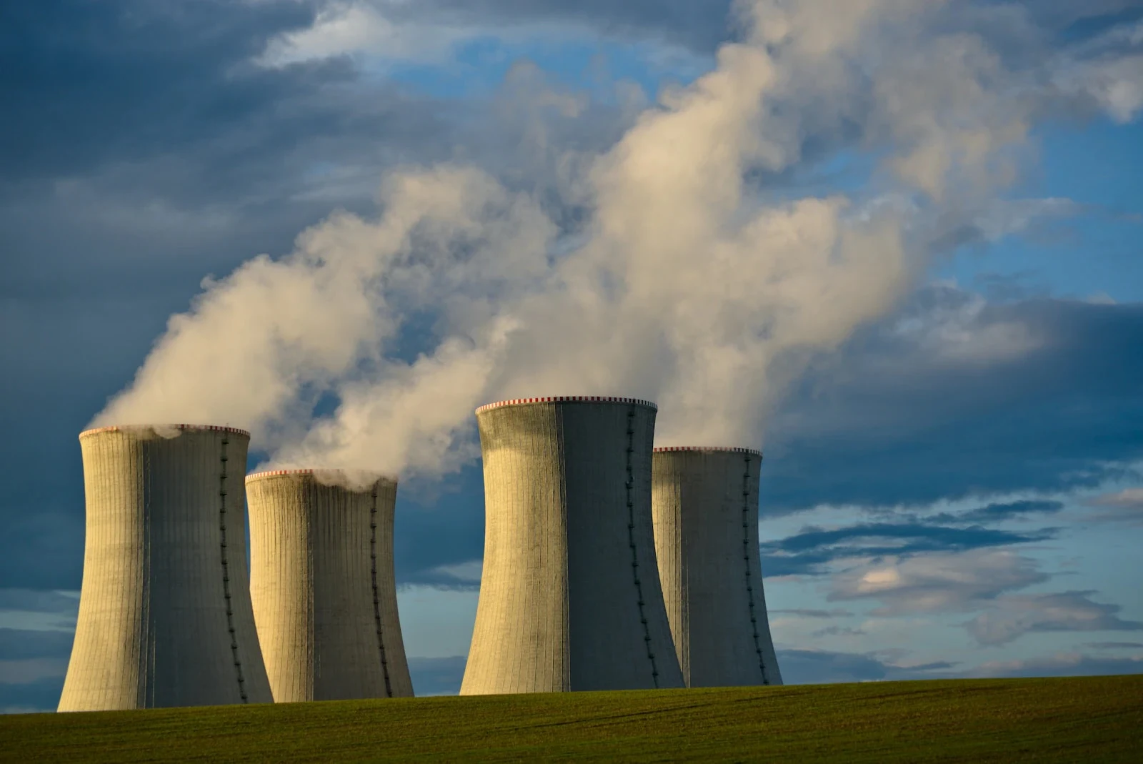 UK Higher Diploma in Energy Industry Leadership